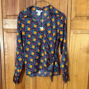 Cupcakes and Cashmere Retro Patterned Wrap Blouse